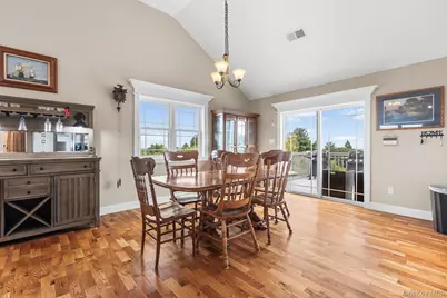 21 Meadow View Drive, Marlboro, NY 12542 - Photo 9