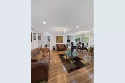 94 Massapequa Avenue, Massapequa, NY 11758 - Photo 5