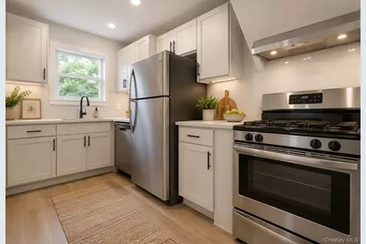 82-75 Langdale Street #103A, Floral Park, NY 11040 - Photo 5