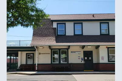 215-05 43rd. Ave #B, Bayside, NY 11361 - Photo 17