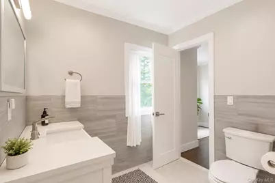 79 Oakside Road, Smithtown, NY 11787 - Photo 33