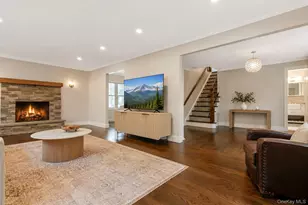 79 Oakside Rd, Smithtown, NY 11787 - Photo 23
