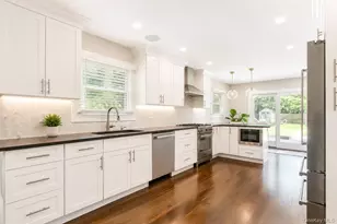 79 Oakside Rd, Smithtown, NY 11787 - Photo 27