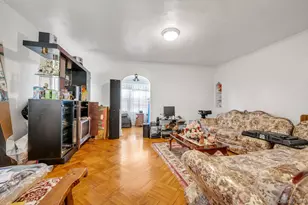 90-34 190th St, Hollis, NY 11423 - Photo 13