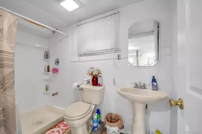 90-34 190th Street, Hollis, NY 11423 - Photo 19