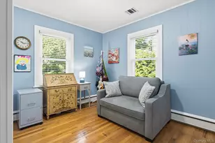 277 Howell Ave, Riverhead, NY 11901 - Photo 11
