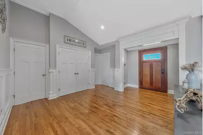 10 Raeburn Court, Babylon, NY 11702 - Photo 13