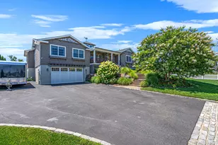 10 Raeburn Ct, Babylon, NY 11702 - Photo 47