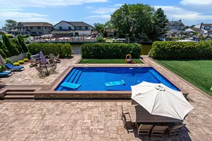 10 Raeburn Ct, Babylon, NY 11702 - Photo 7
