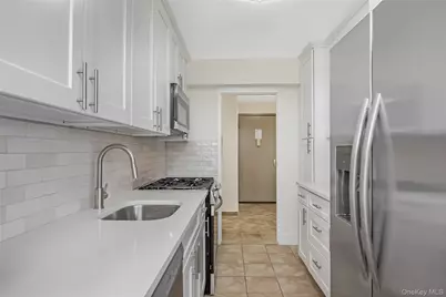 87-10 149th Avenue #5N, Howard Beach, NY 11414 - Photo 11