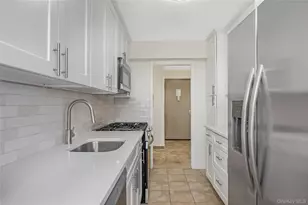87-10 149th Ave, Howard Beach, NY 11414 - Photo 11