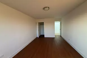87-10 149th Ave, Howard Beach, NY 11414 - Photo 9