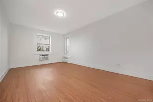87-10 149th Ave, Howard Beach, NY 11414 - Photo 15