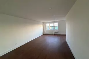87-10 149th Ave, Howard Beach, NY 11414 - Photo 3
