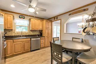 14 Floradora Dr, Mastic, NY 11950 - Photo 7