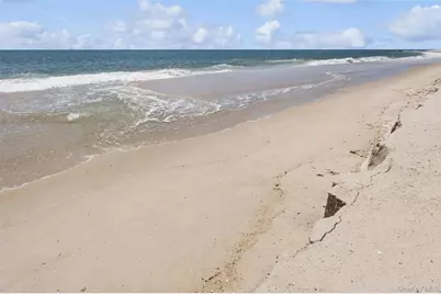 253 Dune #62, Westhampton Beach, NY 11978 - Photo 15