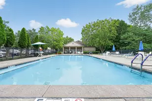 24 N De Baun Ave, Suffern, NY 10901 - Photo 31