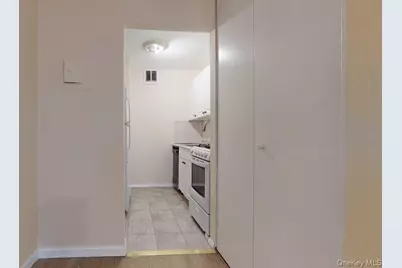 87-30 62nd Avenue #7D, Rego Park, NY 11374 - Photo 9