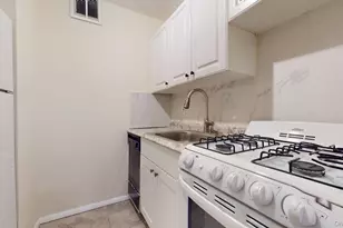 87-30 62nd Ave, Rego Park, NY 11374 - Photo 11