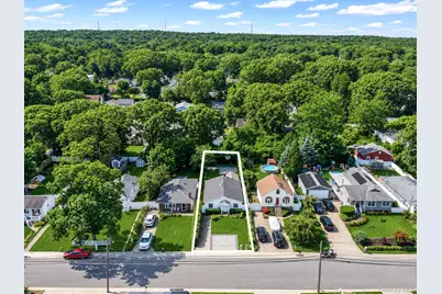 48 Oakmont Avenue, Selden, NY 11784 - Photo 27