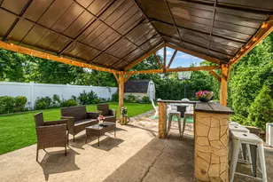 48 Oakmont Ave, Selden, NY 11784 - Photo 21