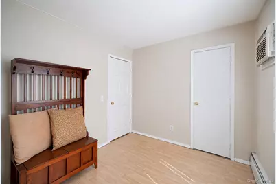 48 Oakmont Avenue, Selden, NY 11784 - Photo 17