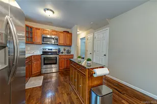 252 Oxhead Rd, Centereach, NY 11720 - Photo 5