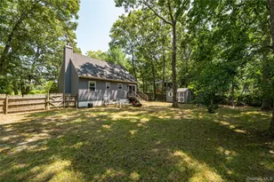 252 Oxhead Rd, Centereach, NY 11720 - Photo 15