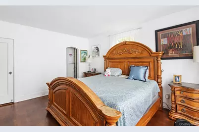 43 Davis Avenue, White Plains, NY 10605 - Photo 13