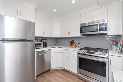 15 Leewood Circle #1R, Eastchester, NY 10709 - Photo 5