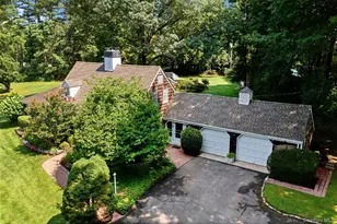 1936 Midlane, Muttontown, NY 11791 - Photo 37