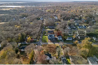 83 Elm Road E, Mastic Beach, NY 11951 - Photo 29