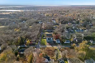 83 Elm Rd E, Mastic Beach, NY 11951 - Photo 29
