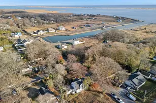 83 Elm Rd E, Mastic Beach, NY 11951 - Photo 23