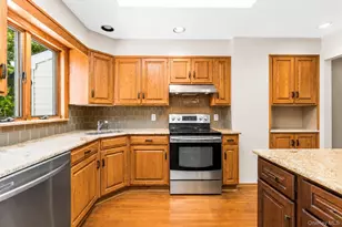 51 Longworth Ave, Dix Hills, NY 11746 - Photo 13
