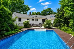 51 Longworth Ave, Dix Hills, NY 11746 - Photo 31