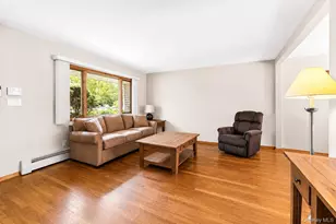 51 Longworth Ave, Dix Hills, NY 11746 - Photo 5