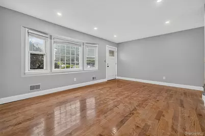 9 Alan Road #9, Spring Valley, NY 10977 - Photo 7