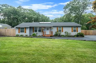 61 West End Ave, Shirley, NY 11967 - Photo 5