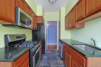 1470 Midland Ave #5L, Bronxville, NY 10708 - Photo 11