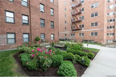 68 E Hartsdale Avenue #5D, Hartsdale, NY 10530 - Photo 21