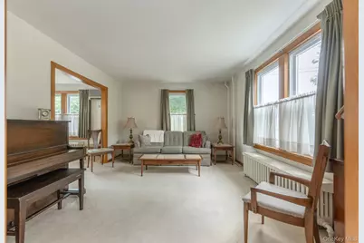 284 Clifton Avenue, Kingston, NY 12401 - Photo 5