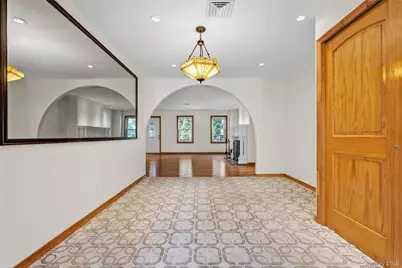 3039 36th Street, Astoria, NY 11103 - Photo 17