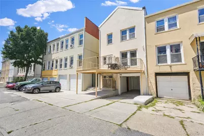 3039 36th Street, Astoria, NY 11103 - Photo 15