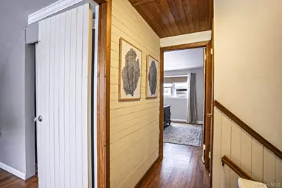 125 Raleigh Lane, West Islip, NY 11795 - Photo 27