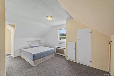 179 Serrano Avenue, Hawthorne, NY 10532 - Photo 23
