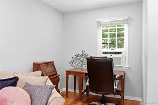 10 Valleywood Dr, Huntington Station, NY 11746 - Photo 17