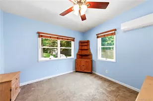 10 Valleywood Dr, Huntington Station, NY 11746 - Photo 27