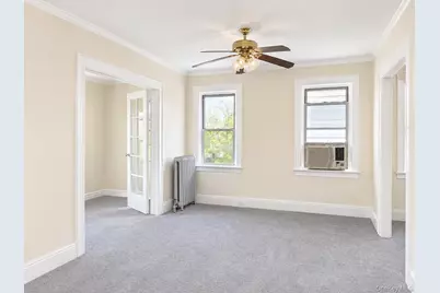 9032 179th Street #2nd fl, Jamaica, NY 11432 - Photo 5