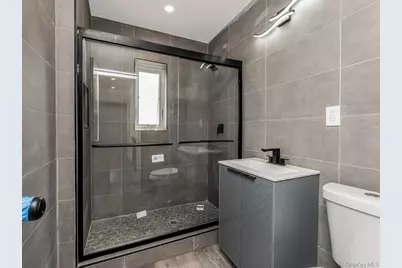 1066 E 219th Street, Bronx, NY 10469 - Photo 13
